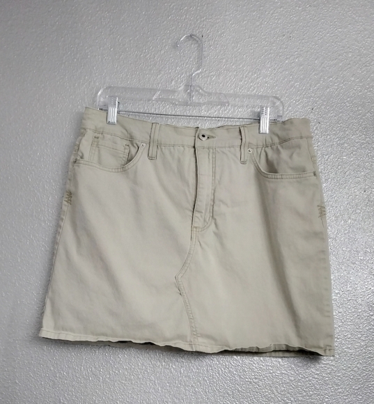 Gloria Vanderbilt Courdory Skort   Size 14 - Picture 1 of 4